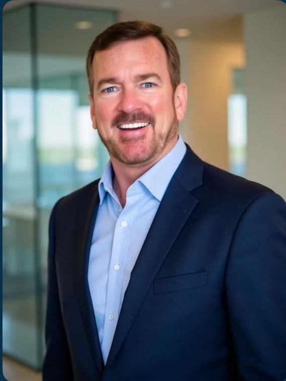 Russell Darrow III professional portrait